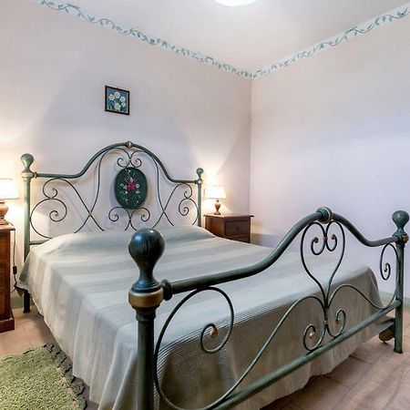 Гостевой дом La Casina Degli Olivi Седжано Экстерьер фото